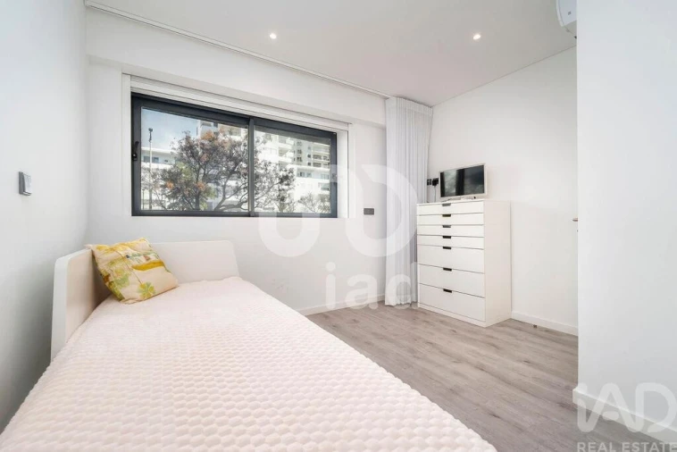 Apartamento T2 para Venda em Quarteira Foto 29