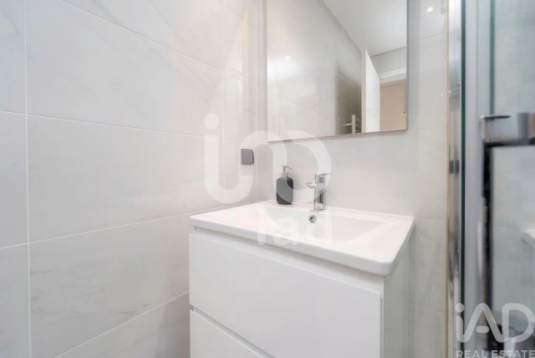 Apartamento T2 para Venda em Quarteira Foto 17