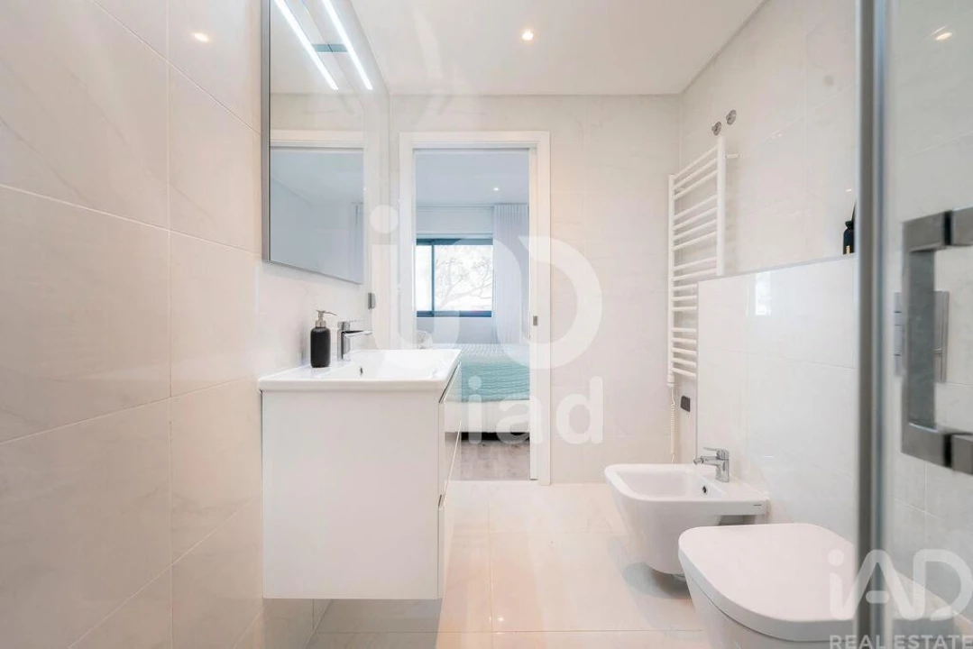 Apartamento T2 para Venda em Quarteira Foto 25