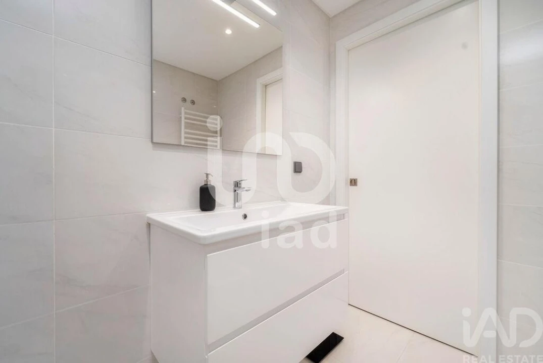 Apartamento T2 para Venda em Quarteira Foto 26