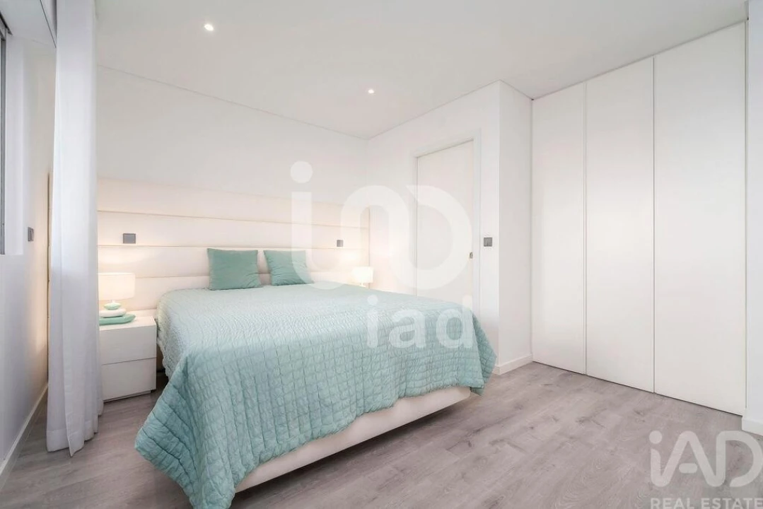 Apartamento T2 para Venda em Quarteira Foto 21