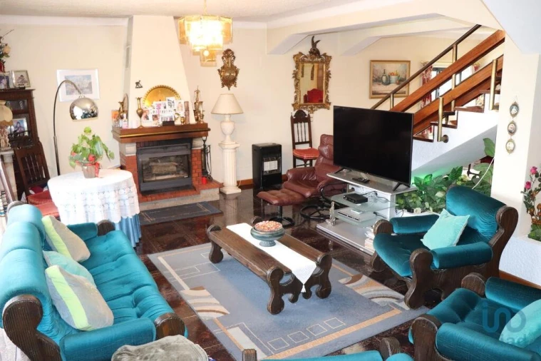 Moradia T7 para Venda em Adoufe e Vilarinho de Samardã Foto 10