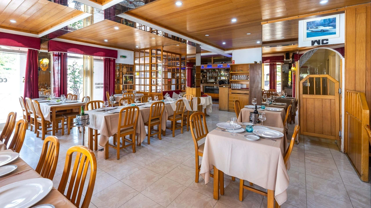 Negócio para Venda em Quarteira Foto 7