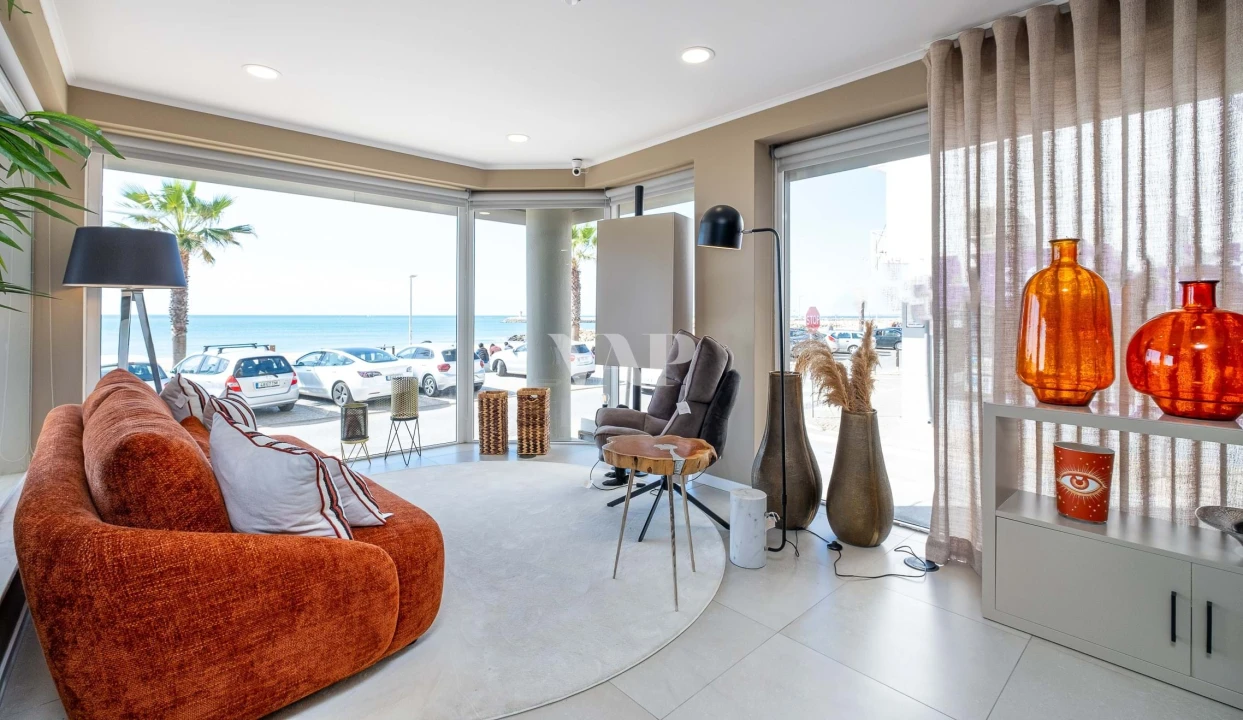 Negócio para Venda em Quarteira Foto 2