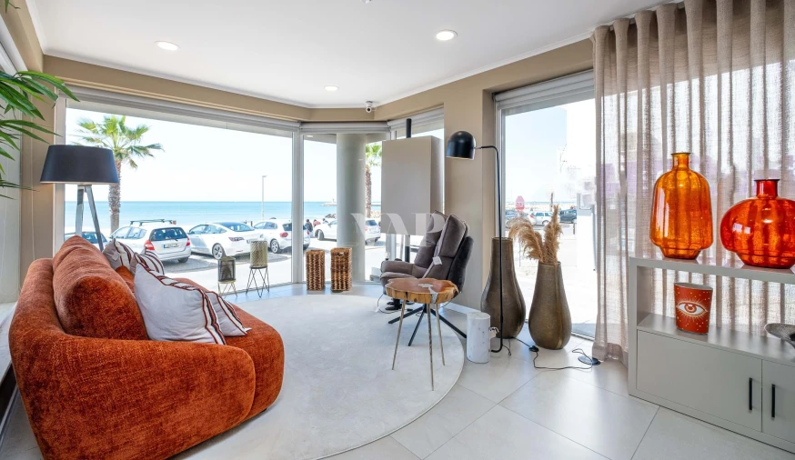 Negócio para Venda em Quarteira Foto 2