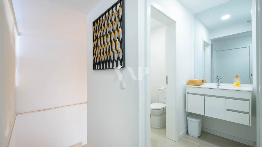 Negócio para Venda em Quarteira Foto 8