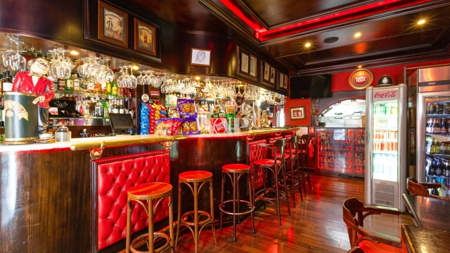 Negócio para Venda em Quarteira Foto 23