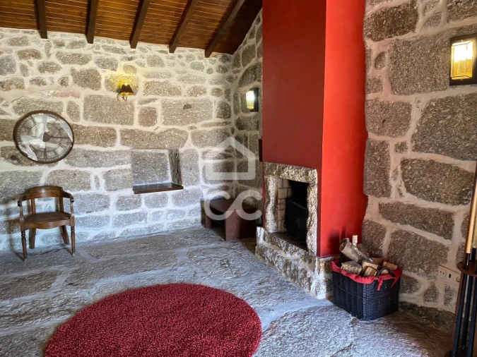 Moradia T3 para Venda em Ribeiros Foto 10