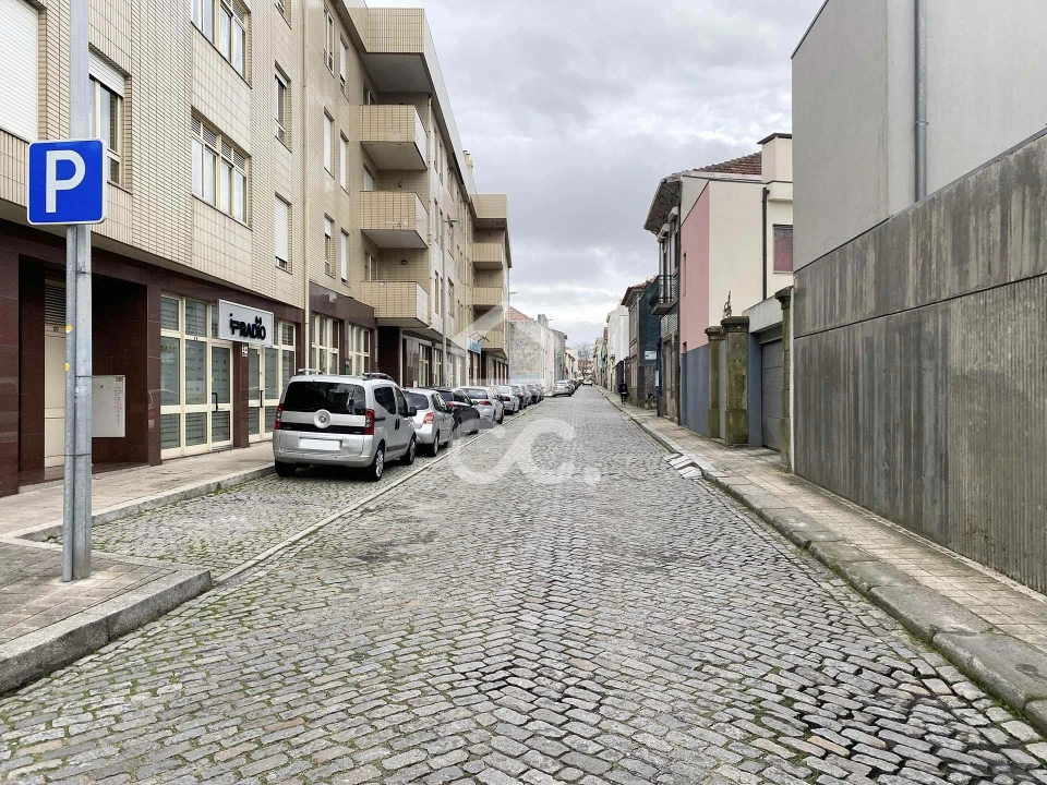 Negócio para Venda em Ramalde Foto 11