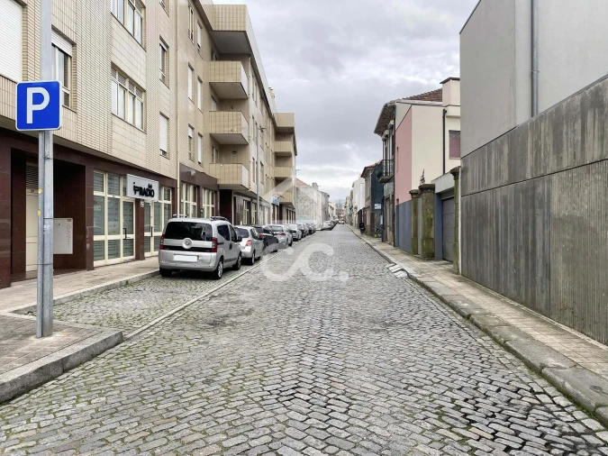 Negócio para Venda em Ramalde Foto 11