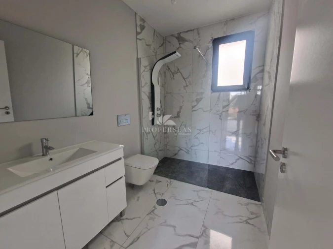 Moradia T3 para Venda em São Roque Foto 18