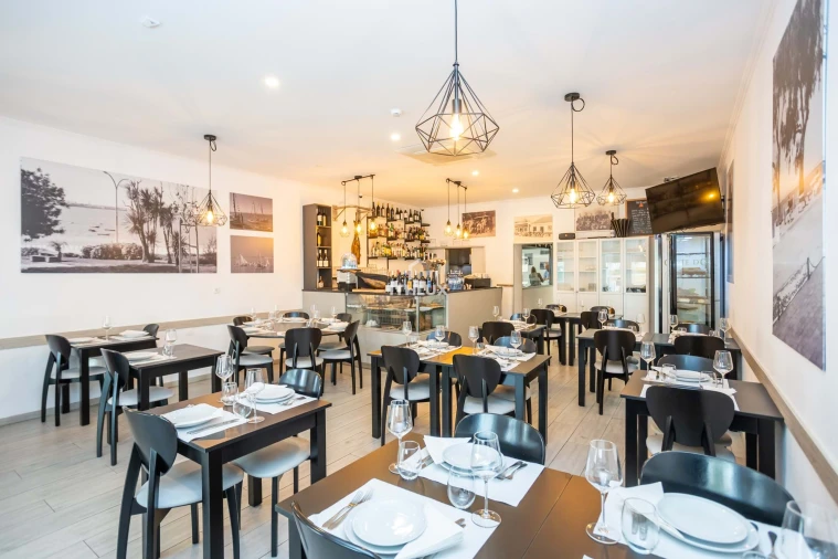 Negócio para Venda em Gaio-Rosário e Sarilhos Pequenos Foto 5