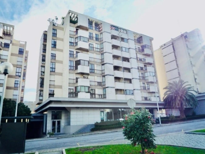 Negócio para Venda em Paranhos Foto 2