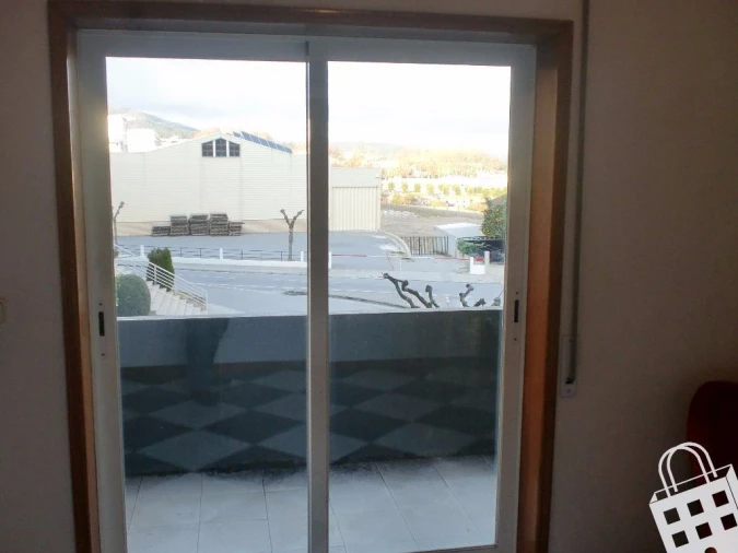 Negócio para Venda em Silvares, Pias, Nogueira e Alvarenga Foto 2