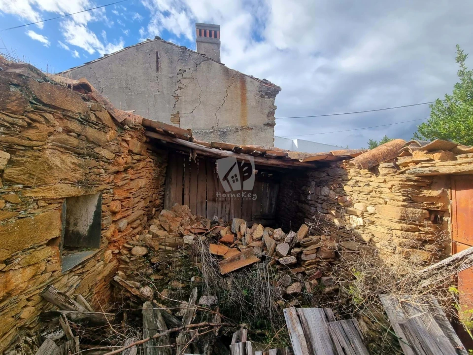 Terreno para Venda em Santo Andre das Tojeiras Foto 29
