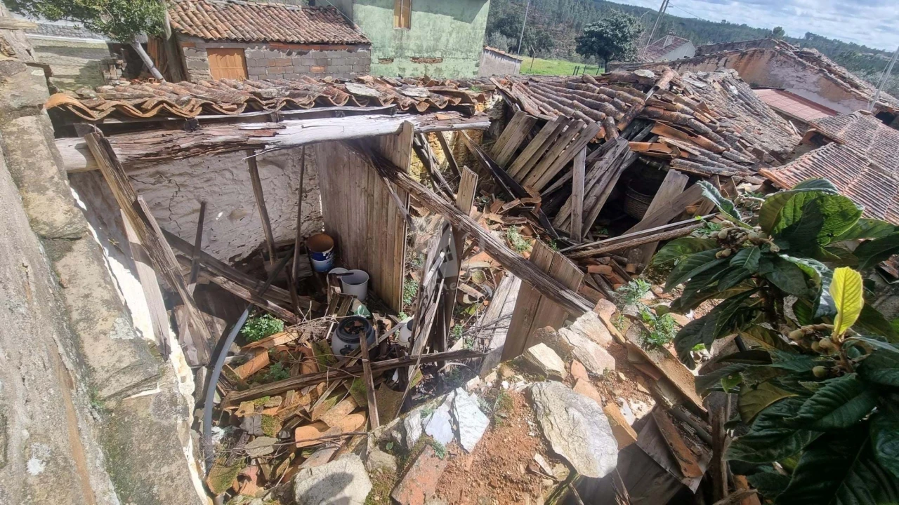 Terreno para Venda em Santo Andre das Tojeiras Foto 28