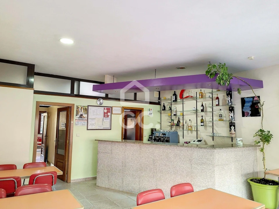 Negócio para Venda em Santa Maria Maior Foto 1