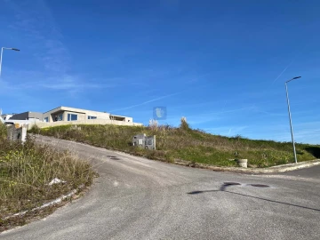 Terreno para Venda em Lourinhã e Atalaia