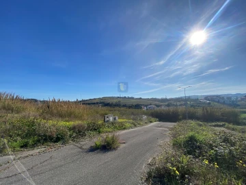 Terreno para Venda em Lourinhã e Atalaia
