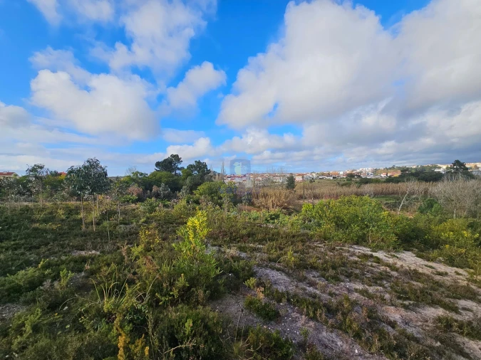 Terreno para Venda em Caldas da Rainha - Santo Onofre e Serra do Bouro Foto 1