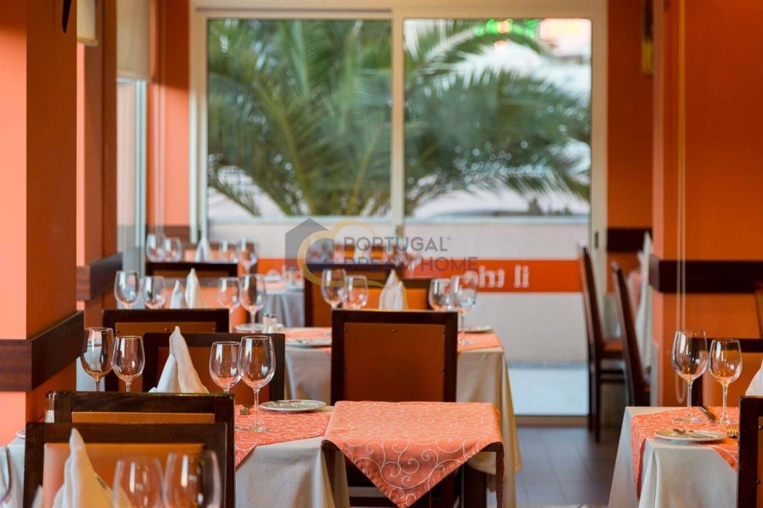 Negócio para Venda em Quarteira Foto 6