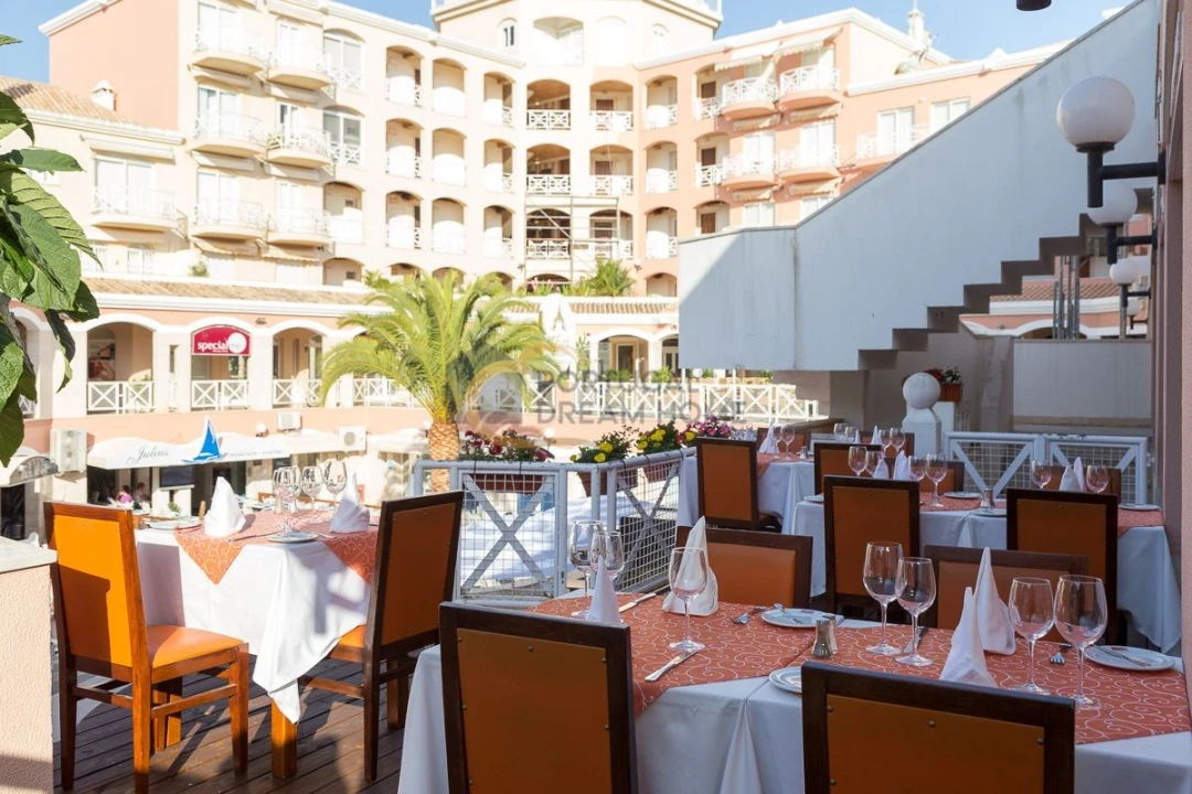 Negócio para Venda em Quarteira Foto 5