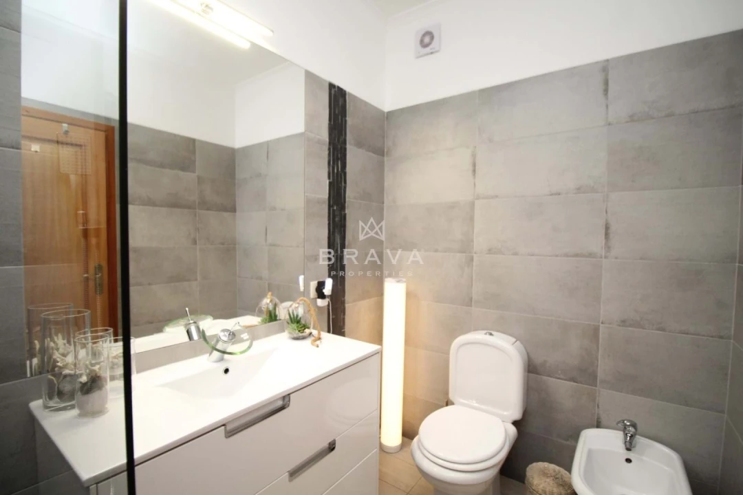 Apartamento T2 para Venda em Silves Foto 26