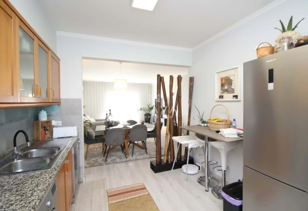 Apartamento T2 para Venda em Silves Foto 9