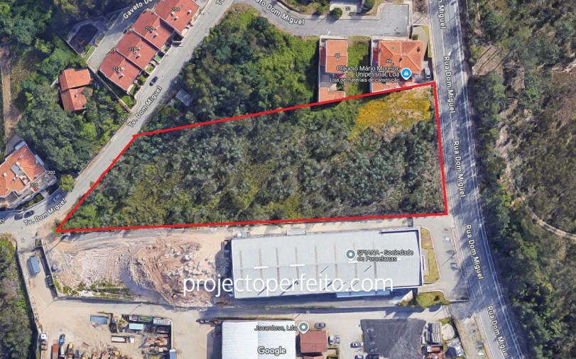 Terreno Comércio / Armazém para Venda em Gondomar (São Cosme), Valbom e Jovim Foto 3