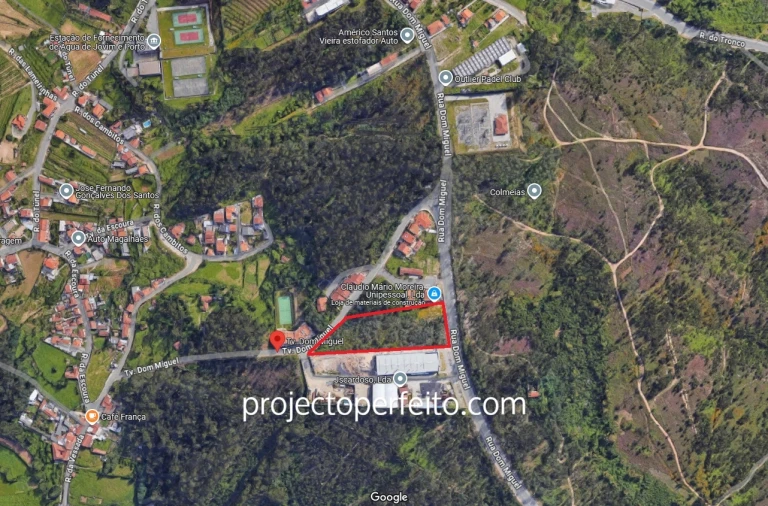 Terreno Comércio / Armazém para Venda em Gondomar (São Cosme), Valbom e Jovim Foto 2