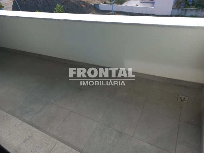 Apartamento T0 para Venda em Mirandela Foto 4