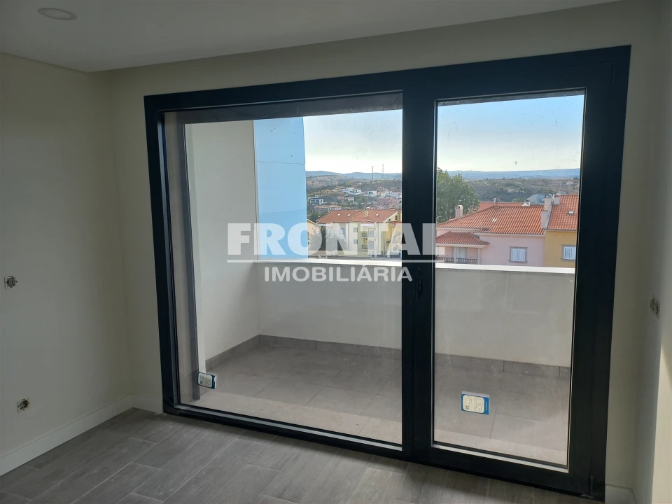 Apartamento T0 para Venda em Mirandela Foto 3