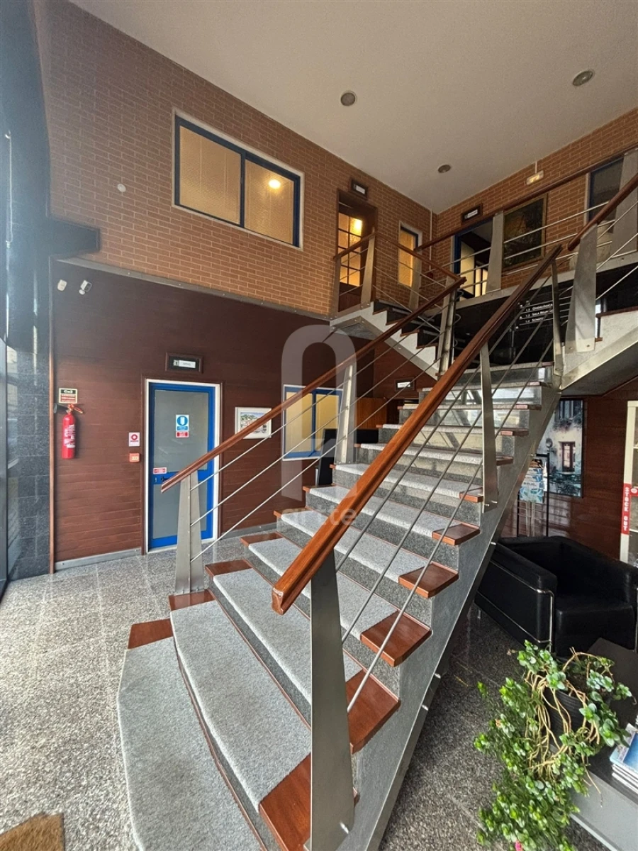 Escritório para Arrendamento em Alto do Seixalinho, Santo André e Verderena Foto 3