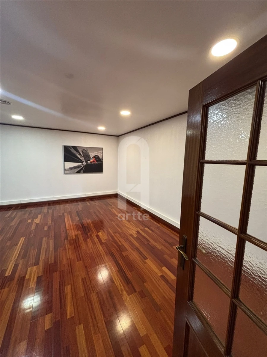 Escritório para Arrendamento em Alto do Seixalinho, Santo André e Verderena Foto 7