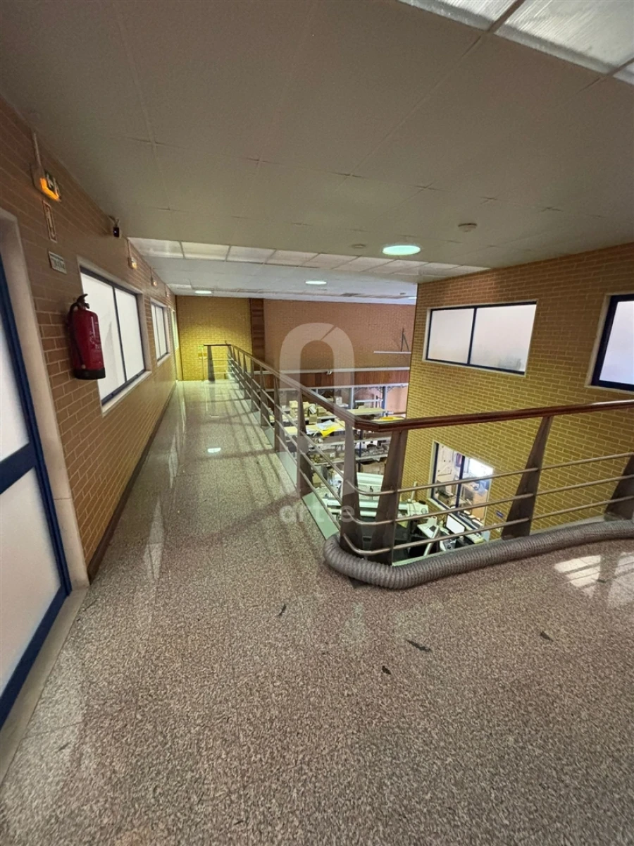 Escritório para Arrendamento em Alto do Seixalinho, Santo André e Verderena Foto 13