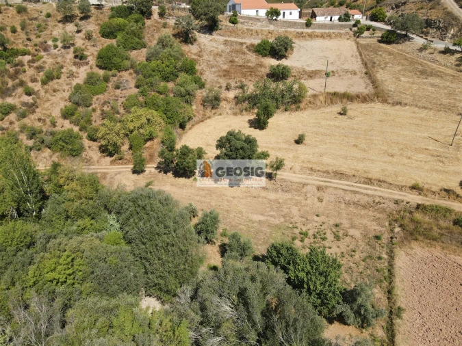 Quinta T3 para Venda em São Barnabe Foto 11