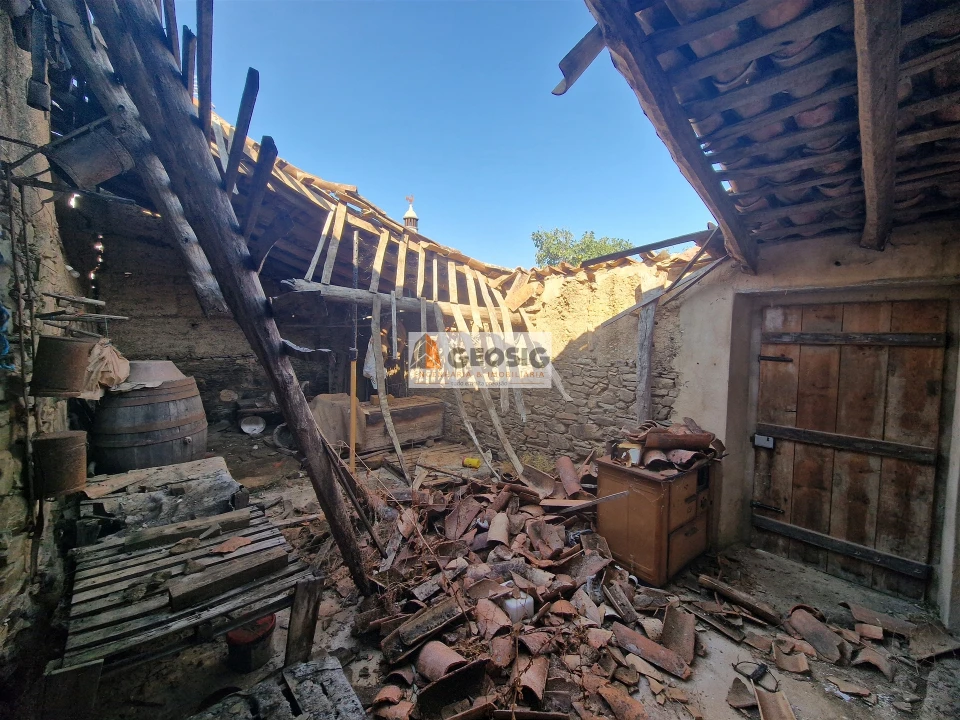 Quinta T3 para Venda em São Barnabe Foto 5