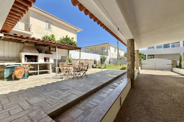 Moradia T3 para Venda em Mogege Foto 35