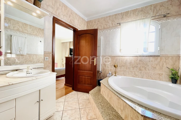 Moradia T3 para Venda em Mogege Foto 23