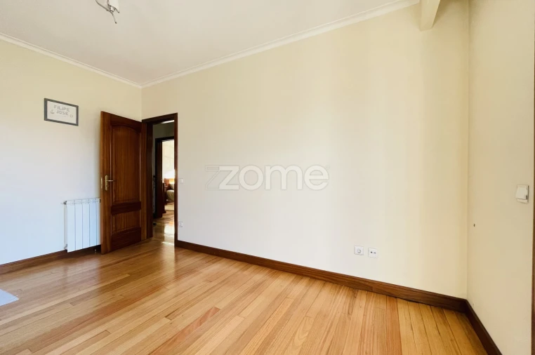 Moradia T3 para Venda em Mogege Foto 27