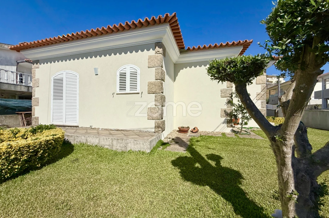 Moradia T3 para Venda em Mogege Foto 46