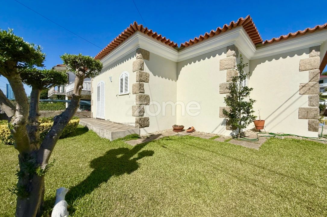 Moradia T3 para Venda em Mogege Foto 40