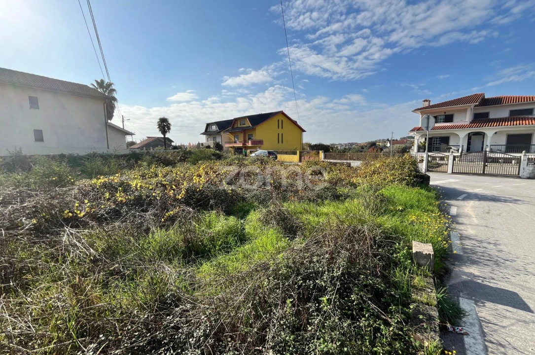Terreno para Venda em Abraveses Foto 6
