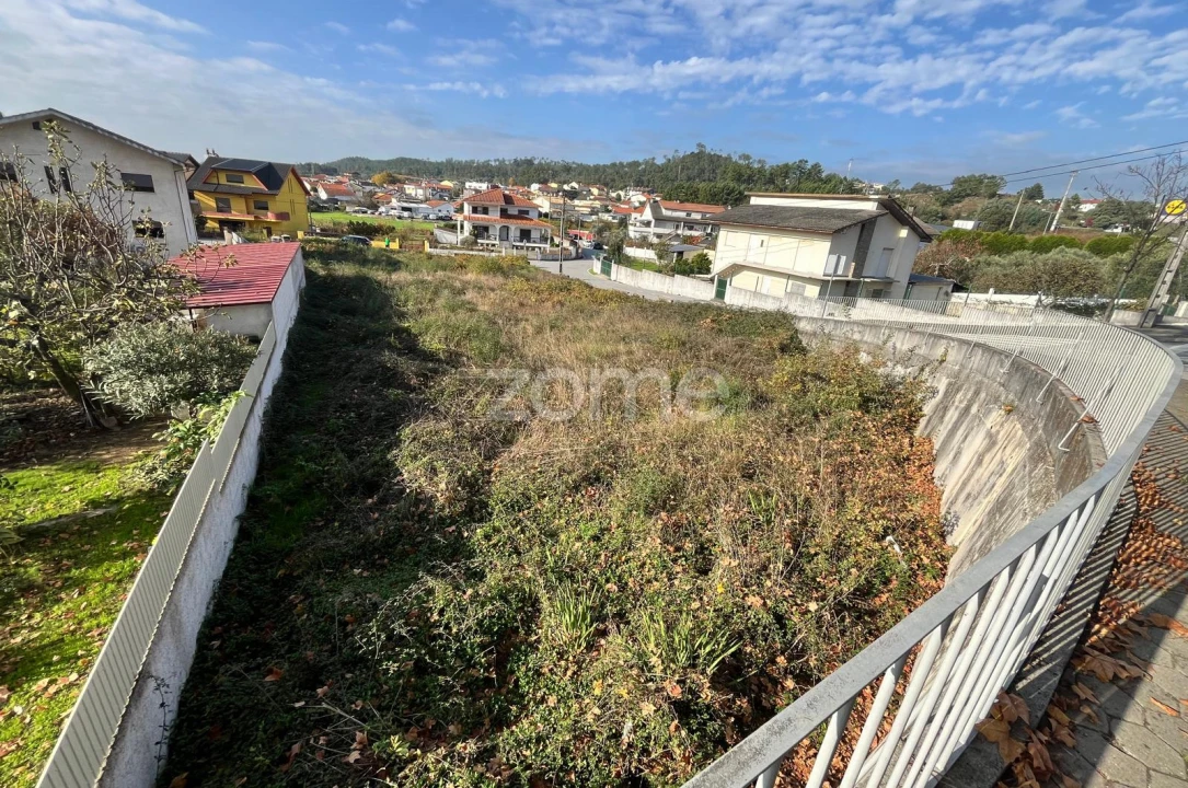 Terreno para Venda em Abraveses Foto 3