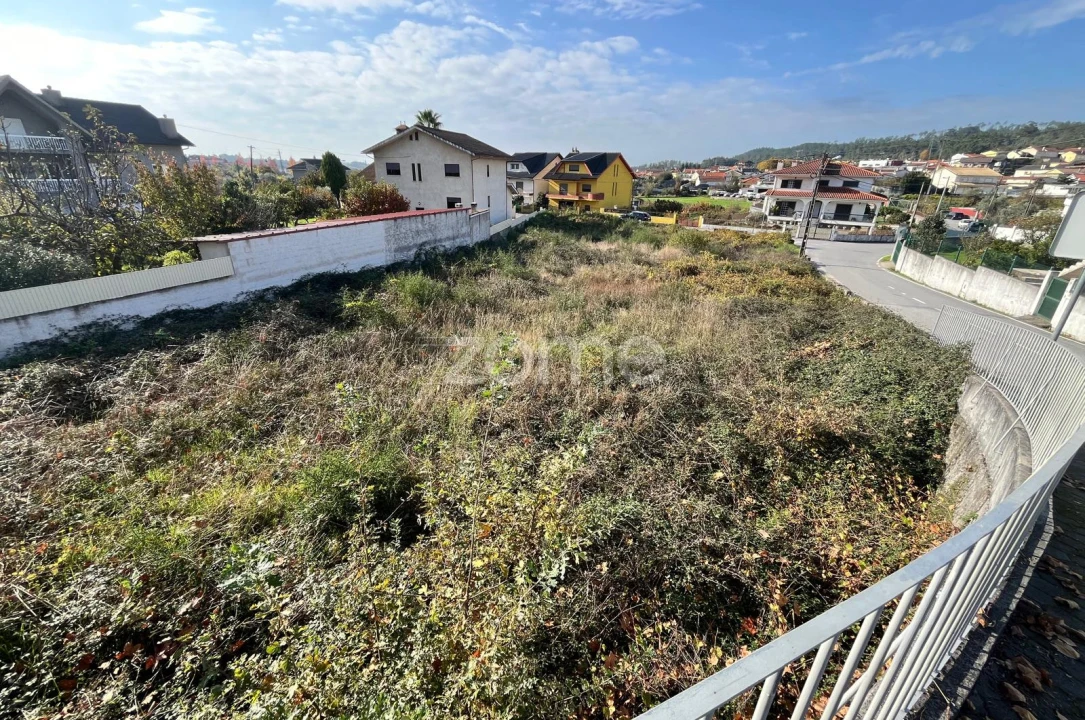 Terreno para Venda em Abraveses Foto 10