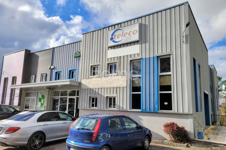 Terreno Comércio / Armazém para Arrendamento em Campo Foto 2