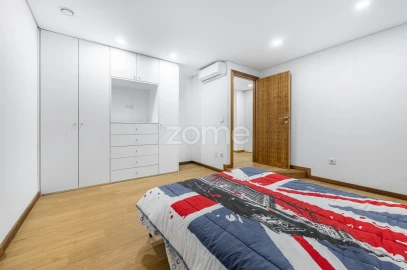 Apartamento T5 para Venda em Gualtar