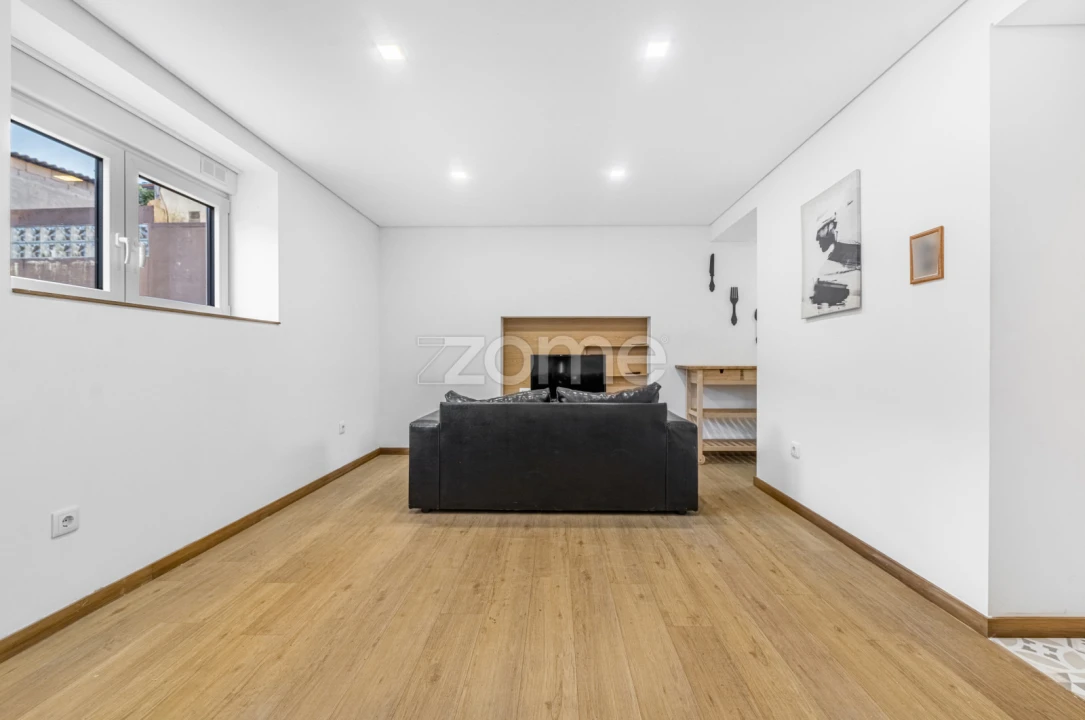 Apartamento T5 para Venda em Gualtar Foto 8