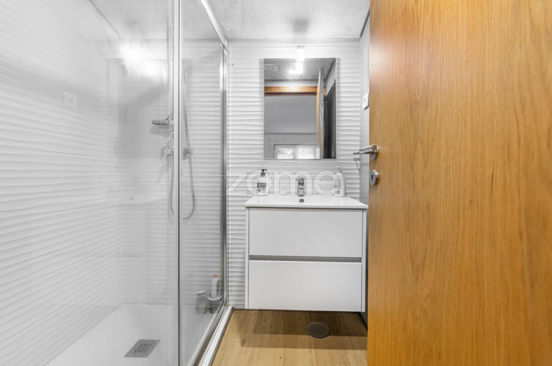 Apartamento T5 para Venda em Gualtar Foto 20