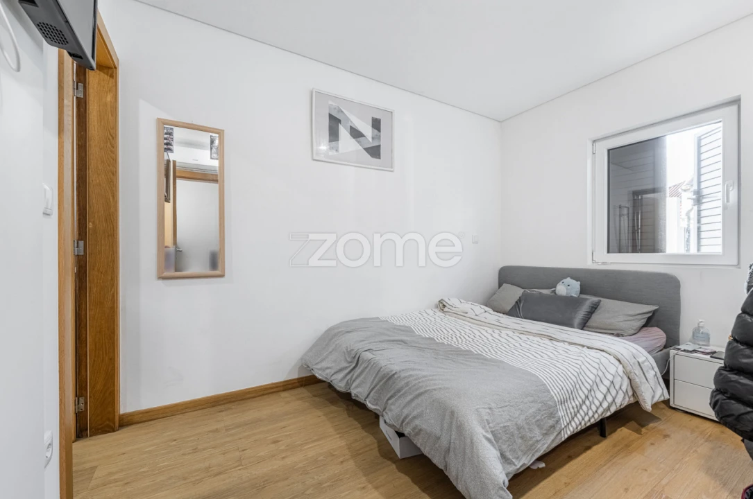 Apartamento T5 para Venda em Gualtar Foto 1